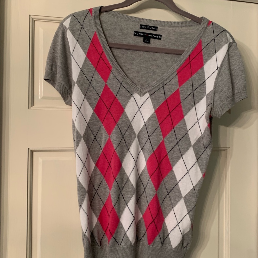 Short sleeve sweater